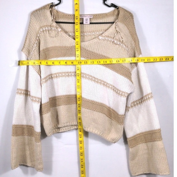 Sincerely Jules Women Beige White Striped Chunky Knit V-Neck Cropped Sweater M - Picture 3 of 6